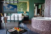 Hotel room with Jacuzzi for a romantic weekend in Hotel Azur Premium  - ✔️ Azúr Prémium Hotel Siófok ✔️ 5* Hotel in Siófok